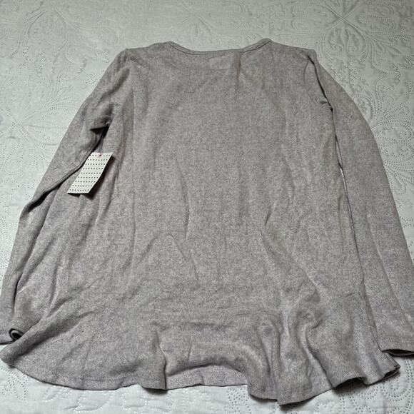 NWT Bailey Lane Sequin Top Size 8-10 - Picture 5 of 5